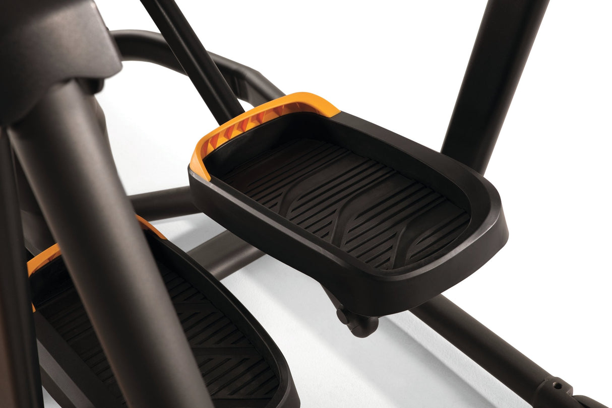 Matrix Fitness Crosstrainer - Ascent A50